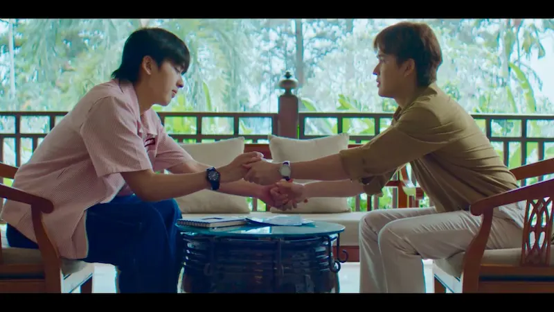 “ฮาร์ธ” จับมือ “ภูมิ” แน่น!! ฝ่าฟันอุปสรรค หลังเรื่องราวในอดีตถูกเปิดเผย ใน Ep.7 ซีรีส์ “One Year เลือนรางและจางหาย”